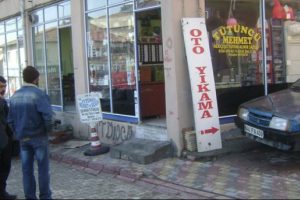 9 bin liralık t&uuml;t&uuml;n&uuml; &ccedil;aldılar!
