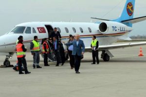 Melih G&ouml;k&ccedil;ek de kim ?