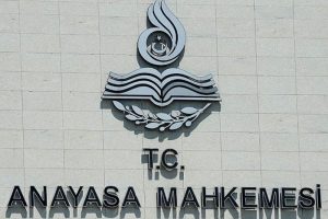 Anayasa Mahkemesi olağan&uuml;st&uuml; toplanıyor