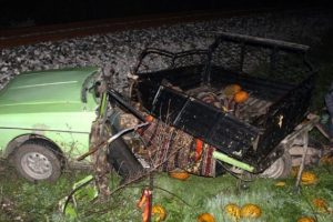 Manisa'da trafik kazası: 2 &ouml;l&uuml;
