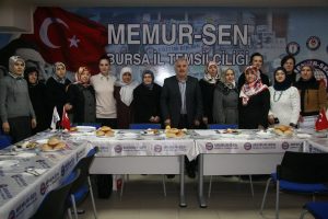Bursa'da 28 Şubat mağduru 30 &ouml;ğretmen g&ouml;reve başladı