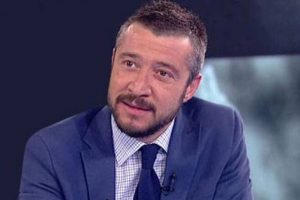 T&uuml;mer Metin &ccedil;ok kızdı: "Hapse girmeli"