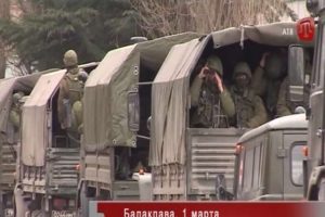 Kırım'da savaşa doğru: askeri &uuml;s kuşatıldı