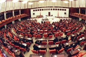 T&uuml;rkiye artık daha 'demokratik' olacak