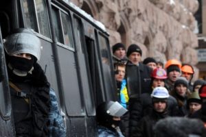 Irak, Ukrayna'daki &ouml;ğrencileri geri &ccedil;ağırdı