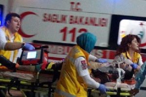 Elektrik akımına kapılan iş&ccedil;i &ouml;ld&uuml;!