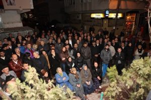 Işıktepe ve Minareli&ccedil;avuş'ta Bozbey'e b&uuml;y&uuml;k ilgi