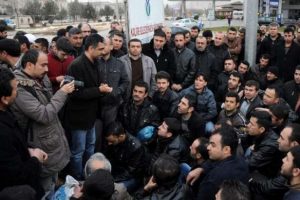 3 TL'lik zammı protesto ettiler