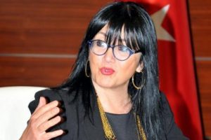 Kadın girişimcinin en b&uuml;y&uuml;k engeli...