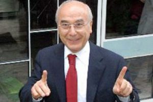 Ayta&ccedil; Durak adaylıktan &ccedil;ekiliyor
