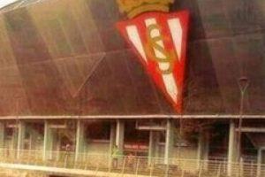 Bu da oldu! Stadyum sular altında kaldı!
