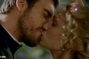 Kurt Seyit ve Şura'nın ilk &ouml;p&uuml;c&uuml;ğ&uuml;