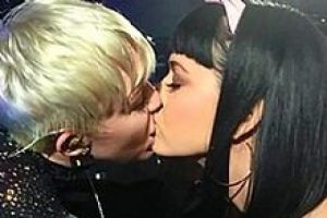 'Kim bilir o dil nerelere girdi?'