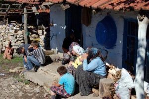 Acılı aileye şartlı tazminat
