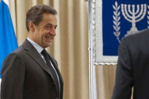 Sarkozy'nin gizli konuşmaları ortaya &ccedil;ıktı