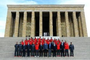A Milli Takım, Ata'nın huzurunda