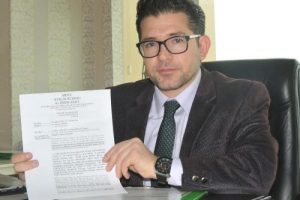 İ&ccedil;inden &ouml;r&uuml;mcek &ccedil;ıkan bala tazminat