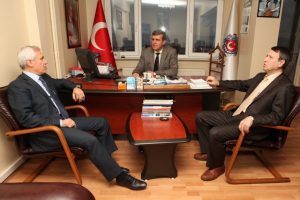 Bozbey, T&uuml;rk Metal Sen'i ziyaret etti