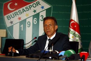 "Futbolcularımla Avrupa hedefini s&uuml;rekli konuşuyoruz"