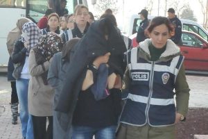 17 yaşındaki zihinsel engelli kıza zorla fuhuş!