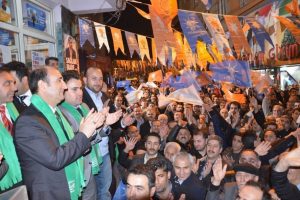 "Her &ccedil;alışmamızda halkın imzası olacak"