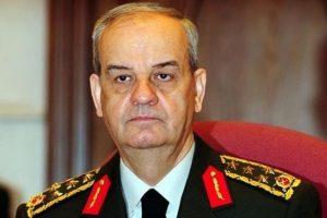 Başbuğ'dan &ouml;zeleştiri: Cenazelere gidilir, namaz kılınmazdı!