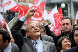 Vural'ın gezisinde akıl hastası gerginliği