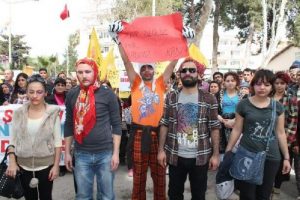 Kadına şiddeti tiyatro ile anlattılar