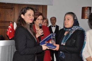 Ali İsmail Korkmaz'ın annesine &ouml;d&uuml;l