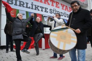 Bozbey'den G&ouml;r&uuml;kle ve Balkan Mahalleleri'ne se&ccedil;im ofisi