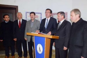 ''3 d&ouml;nem sınırlaması'' hakkında a&ccedil;ıklama yaptı