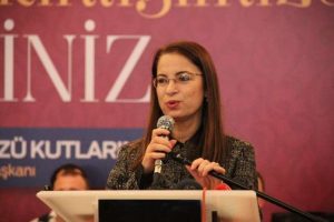 Bakan a&ccedil;ıkladı: "O kız arttık okullu"