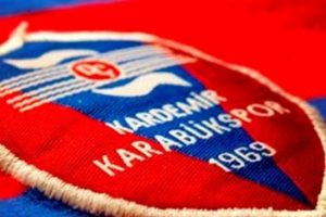 Karab&uuml;kspor'dan Bursaspor'a cevap geldi!