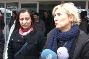 CHP'li vekilin "Berkin" g&ouml;zyaşları