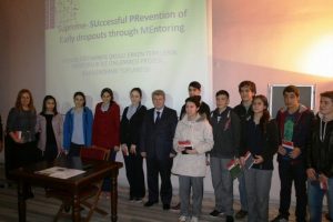 Okul terkleri ment&ouml;rl&uuml;k sistemi ile &ouml;nlenecek