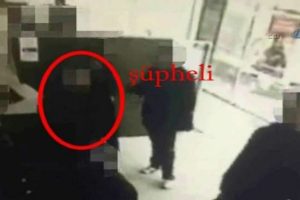 Ara&ccedil;ların lastiklerini patlatıp paraları b&ouml;yle &ccedil;aldılar