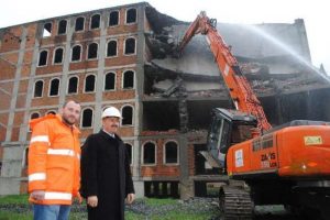 28 Şubat'un mağduru lise hayat buluyor