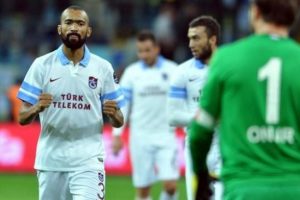 "Bu cehennemde futbol oynanmaz"