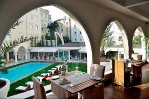 Serpme kahvaltı keyfi  Holiday Inn İstanbul City'de