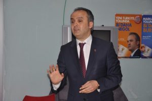 "T&uuml;rkiye'nin her yerine ayrım yapmadan hizmet etti"