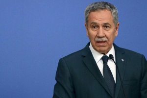 'T&uuml;rkiye yasta' dedi, m&uuml;ziği kestirdi