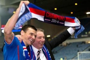 Glasgow Rangers 1. Lig'de şampiyon oldu