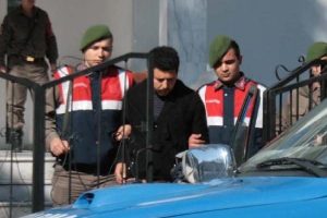 Kablo hırsızları yakayı ele verdi