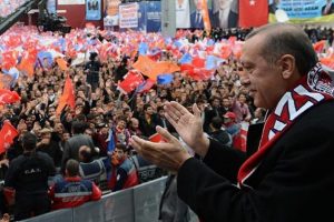 AK Parti gen&ccedil;liği sokaklarda değil