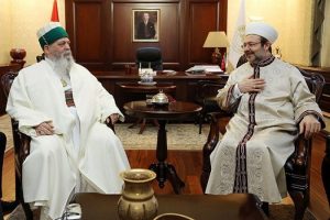 Bektaşiliği İslam dışı g&ouml;stermek olur mu?