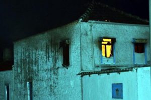 Elektrik sobası evi k&uuml;l etti