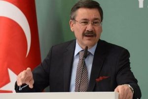 Melih G&ouml;k&ccedil;ek, d&uuml;nyada bir ilki ger&ccedil;ekleştirecek!
