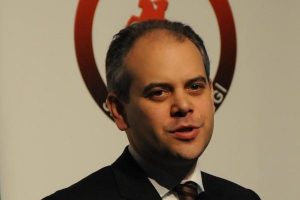 "Sadece s&ouml;z &uuml;reten değil, iş yapanlardanız"