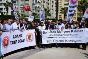 Sağlık &ccedil;alışanları y&uuml;r&uuml;d&uuml;