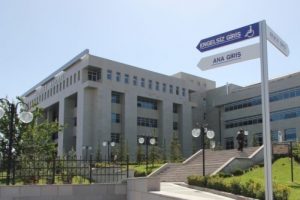 T&uuml;rkiye'nin ilk engelsiz adliyesi Sincan Adliyesi